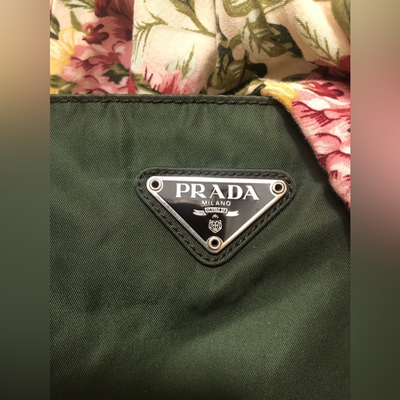 Prada Nylon Zip Tote Dark Olive Green - Picture 3 of 6